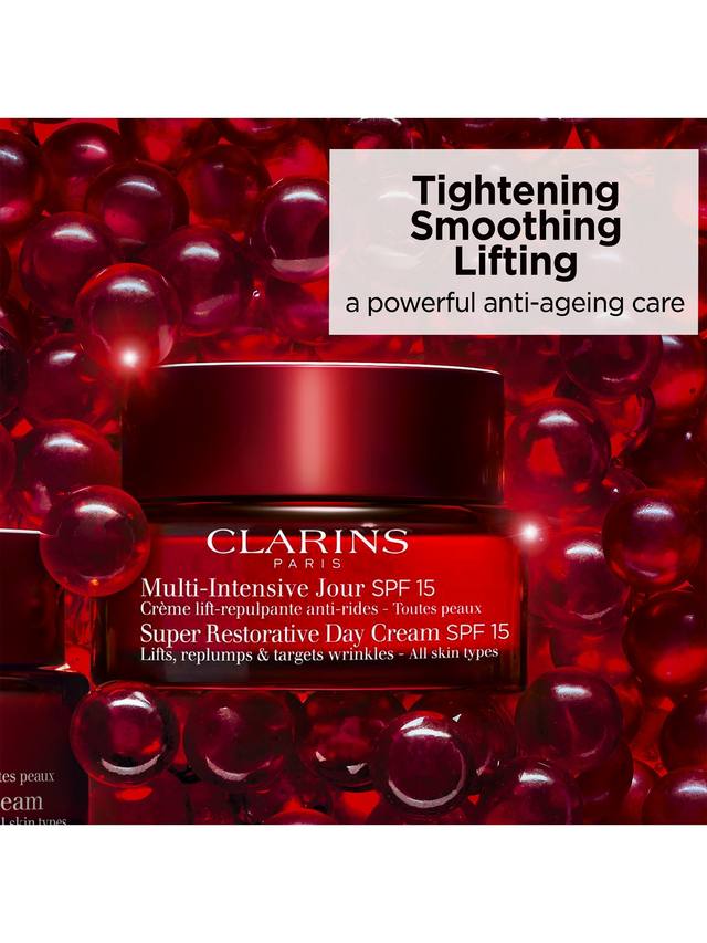 Clarins Super Restorative Day Cream SPF15, 50ml